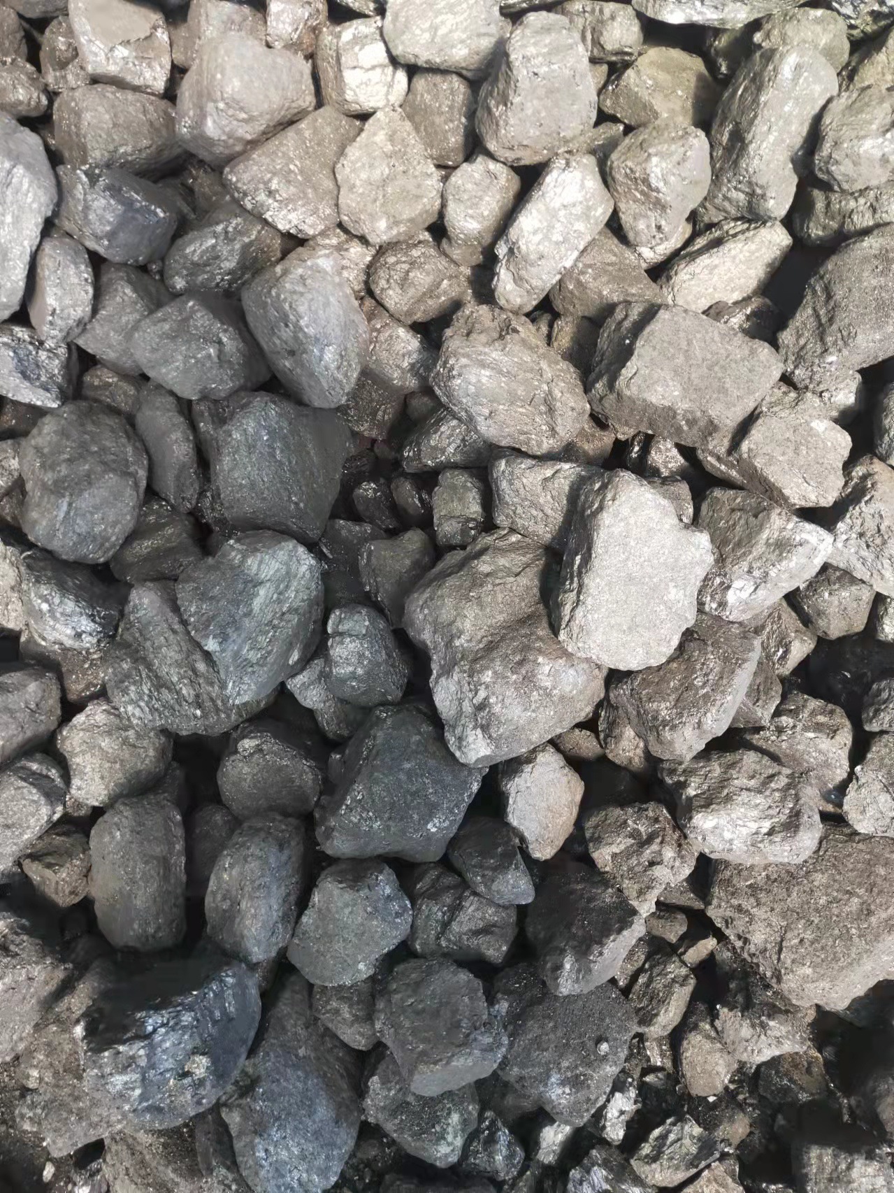 热量5500卡烟煤烤烟煤块煤煤碳批发中块煤炭格