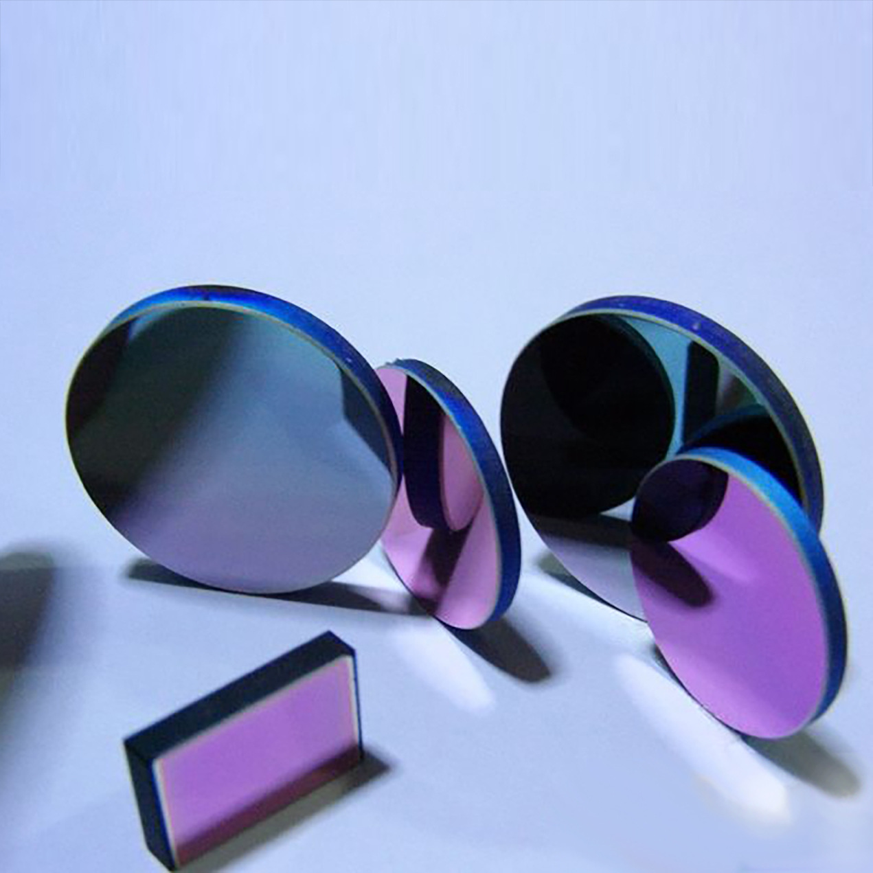 东莞玻璃厂家uv窄带镀膜滤光镀 红外镀膜紫外增透膜激光保护屏