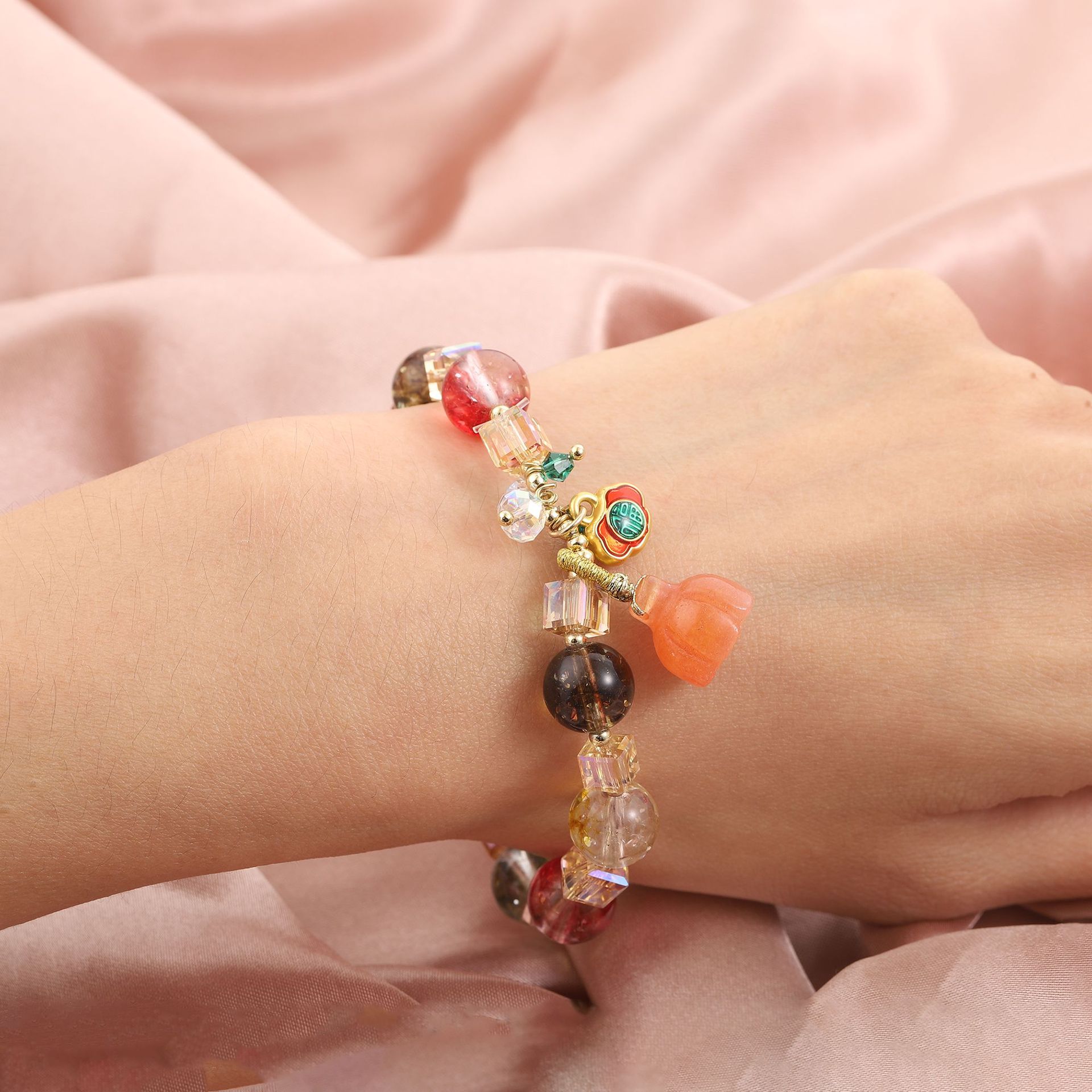 手链女三圈奥地利水晶手串手工饰品配饰首饰云南民族风蓝染莲蓬艾草