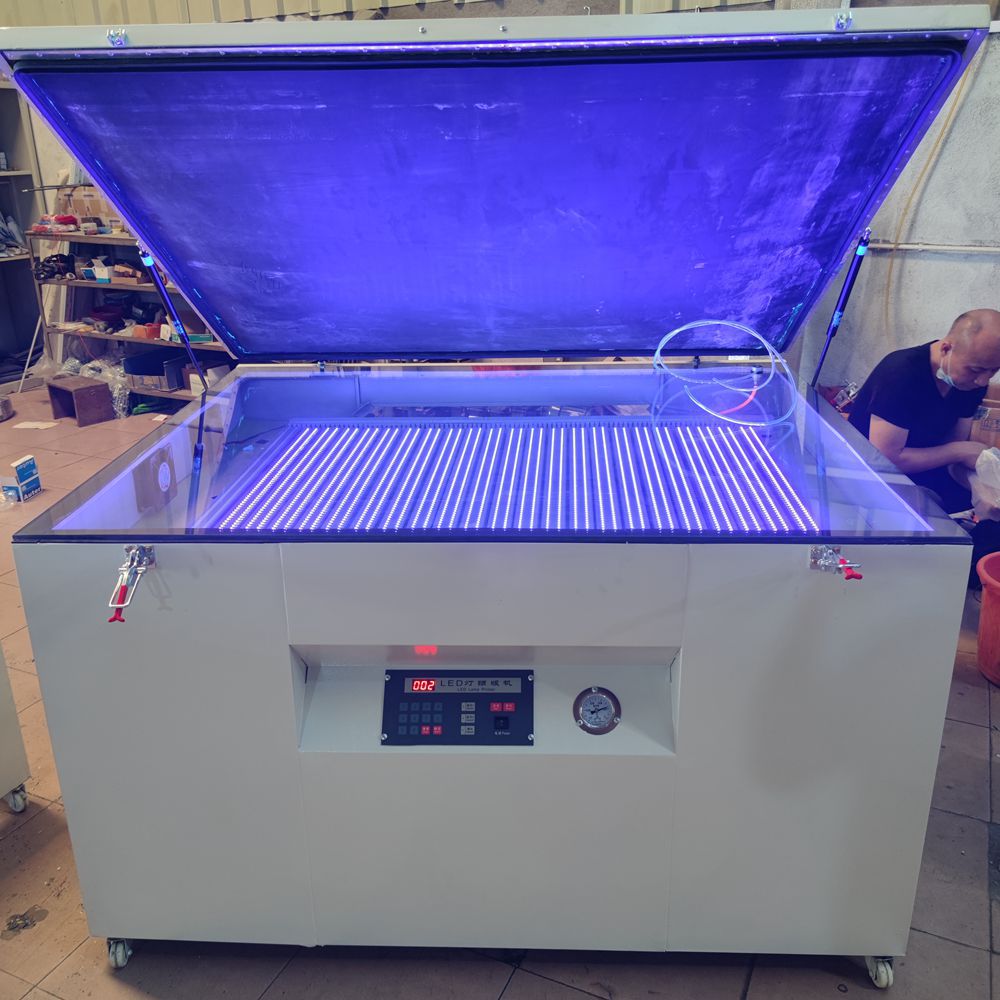直销高精密紫外线曝光机碘镓灯晒版机真空制版机led灯网版晒网机