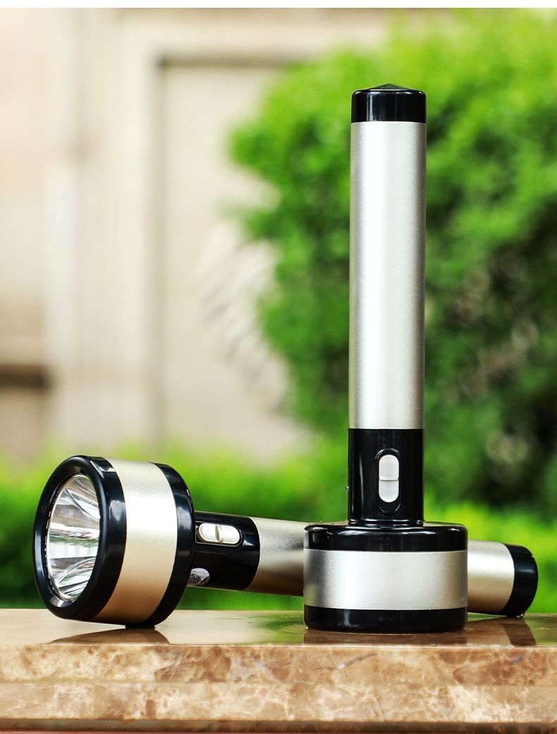 雅格手电筒强光户外高亮家用充电式大号大容量特亮探照灯巡逻远射