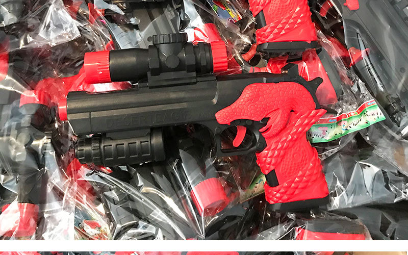 儿童玩具枪打皮弹枪 吃鸡游戏枪袋装吸盘小手枪礼品2元百货批发