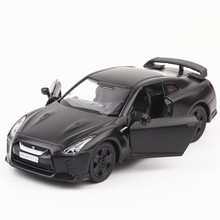 （盒装）授权车模GTR合金车模型仿真小汽车玩具摆件回力车母婴