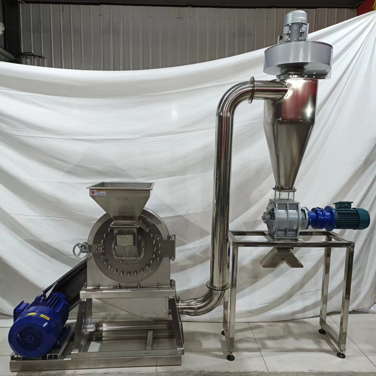 结块化工物料打散机大型茴香磨粉机结晶体原料不锈钢除尘粉碎机
