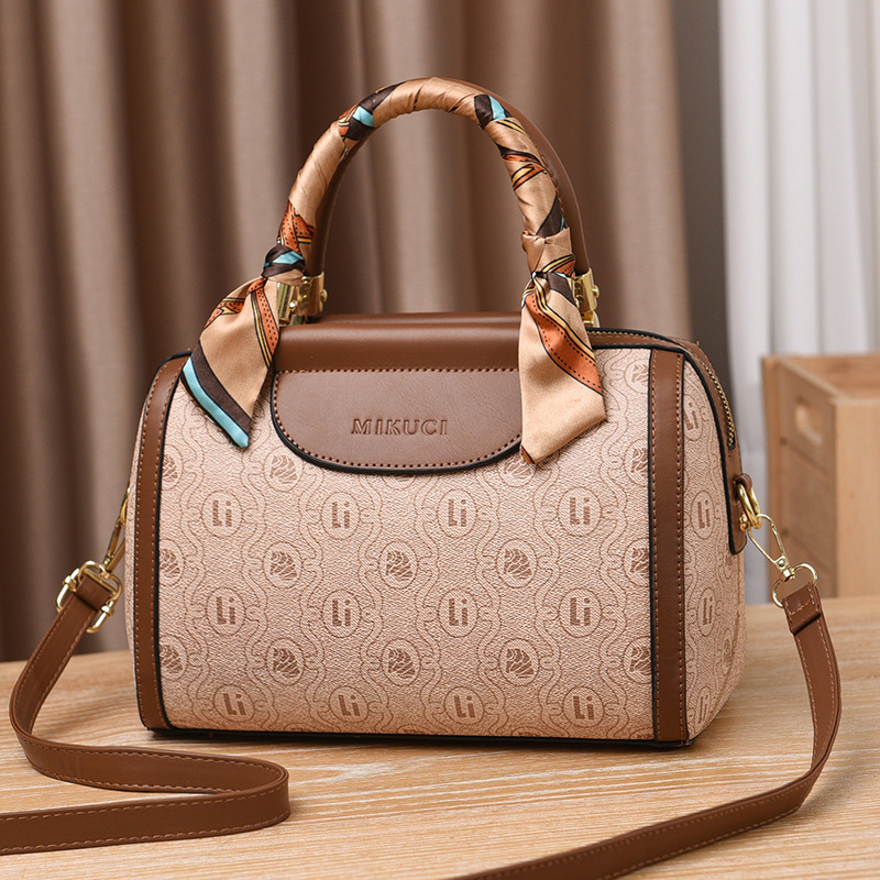 百搭气质新款潮时女士斜挎大包包韩版女士秋冬包女包枕头包-阿里巴巴