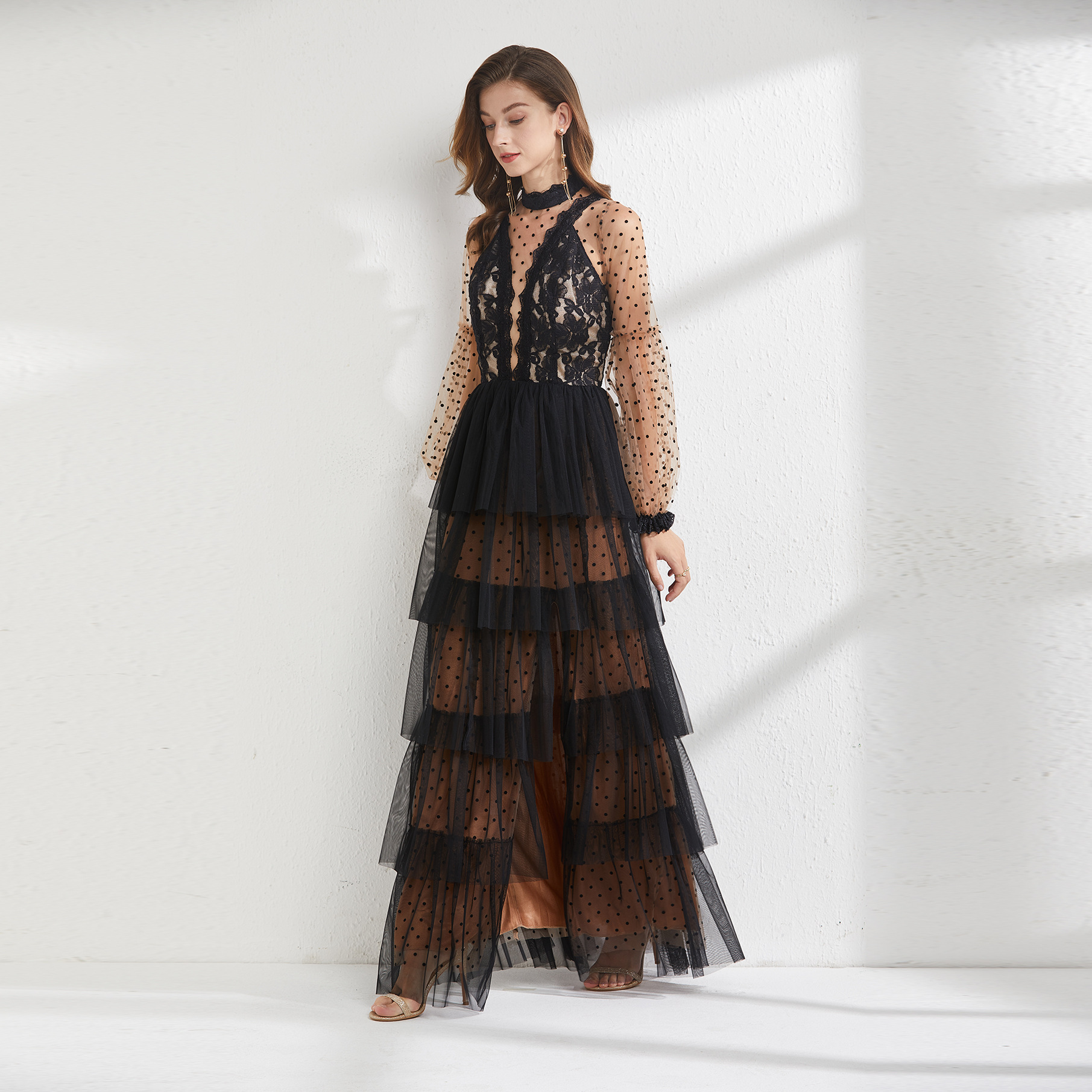 2021夏季黑色立领欧美网纱蕾丝女显瘦性感晚礼服