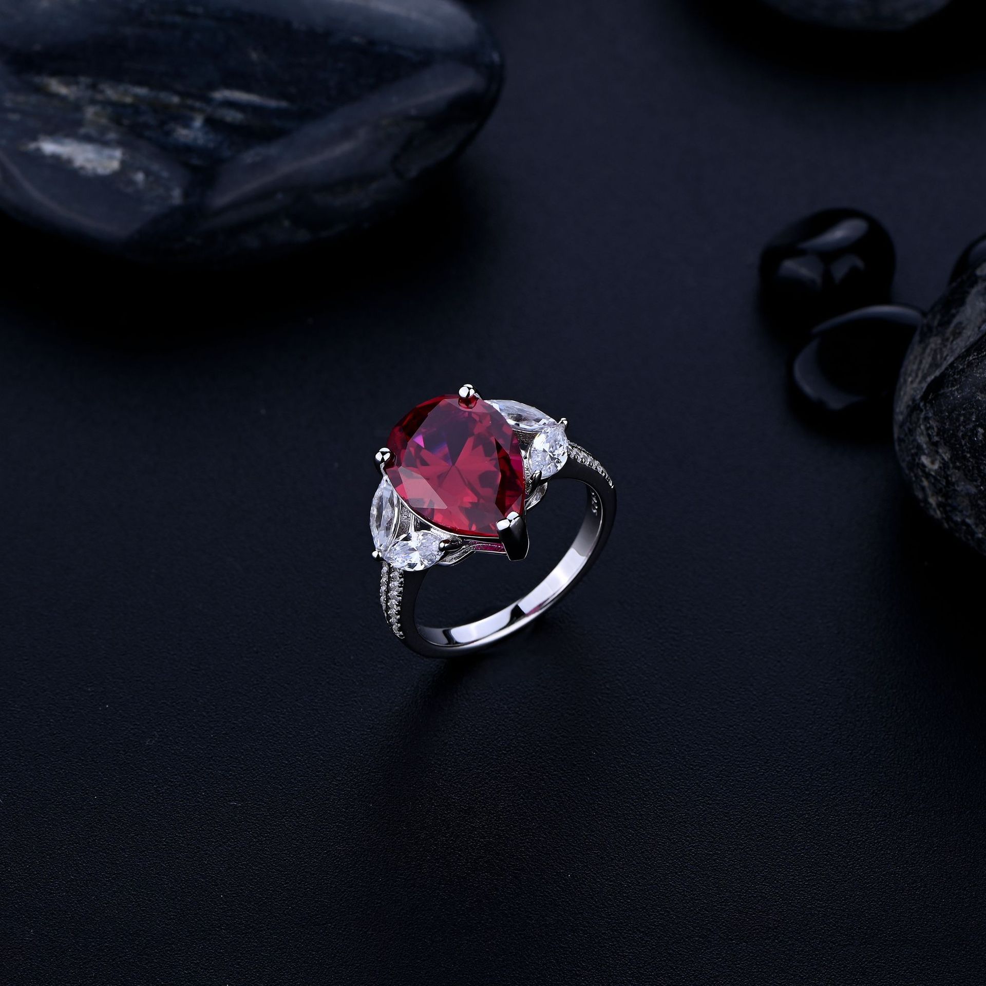 金萌珠宝 s925纯银10*14水滴红宝石戒指女日韩宝石指环彩宝女戒