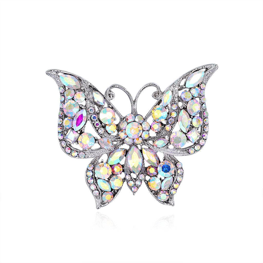European and American Retro Butterfly Alloy Diamond Brooch Exaggerated Personality Creative Animal Corsage Clothing Accessories Pin