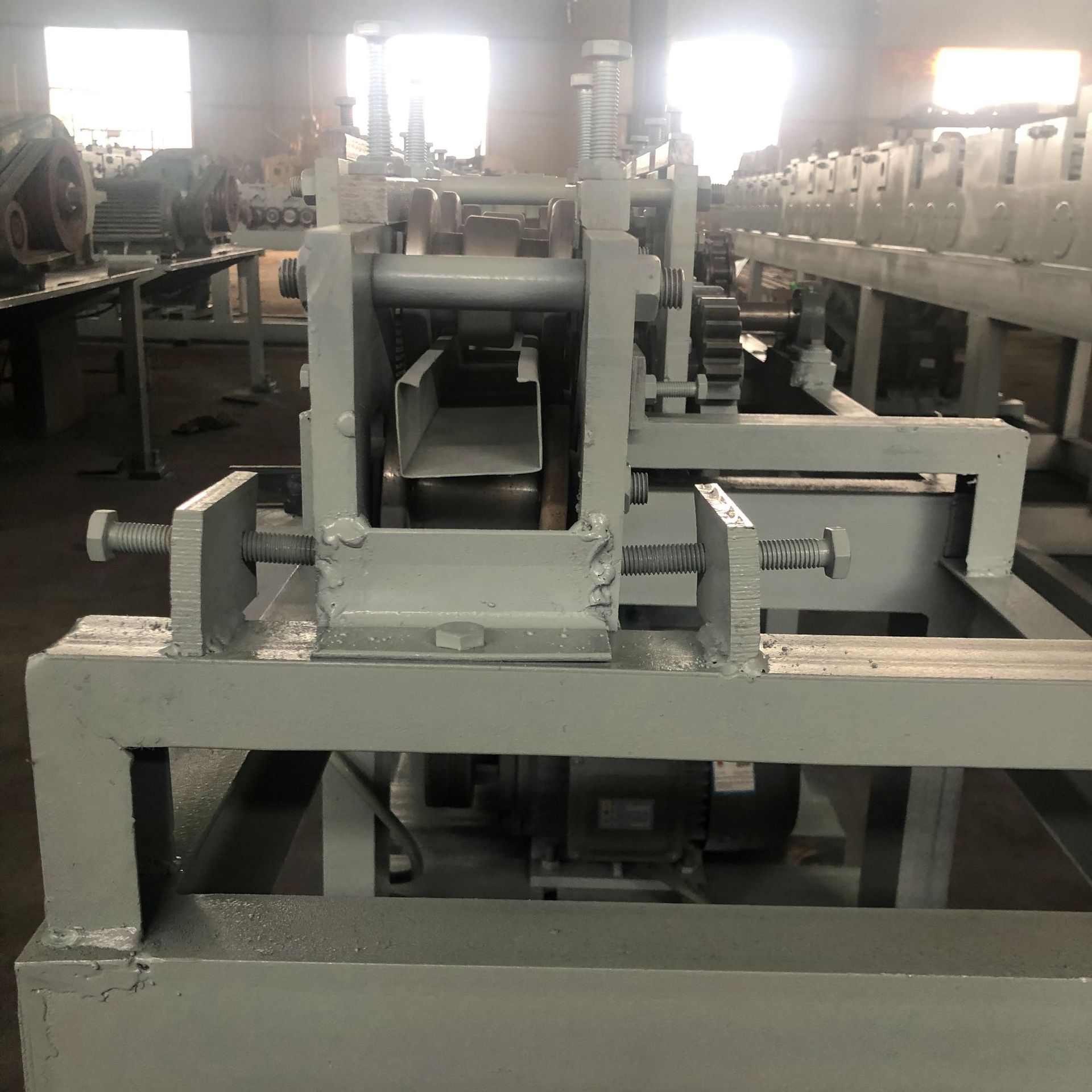 全自动c型钢成型设备 不锈钢c型钢成型机 山东冷弯成型设备厂家