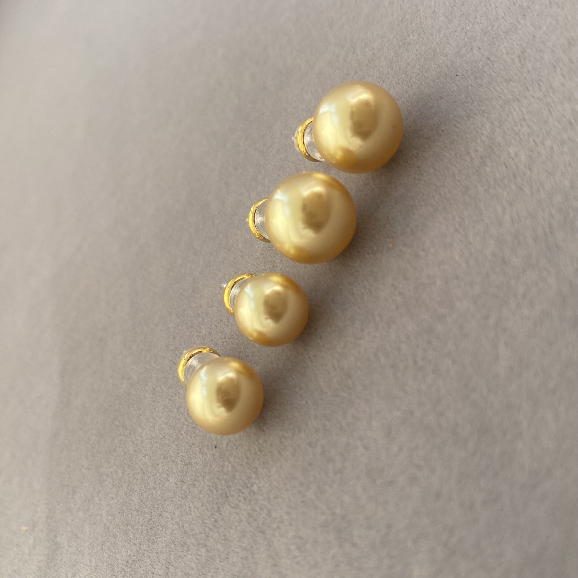 Golden Yellow Shijia French Imitation Nanyang Fresh Pearl Stud Earrings round Simple High Sense Mosquito Coil Ear Clip