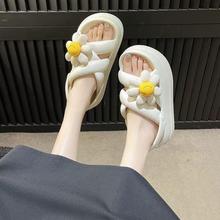 厚底踩屎感两穿拖鞋女夏季外穿2025新款网红超火花朵沙滩罗马凉鞋