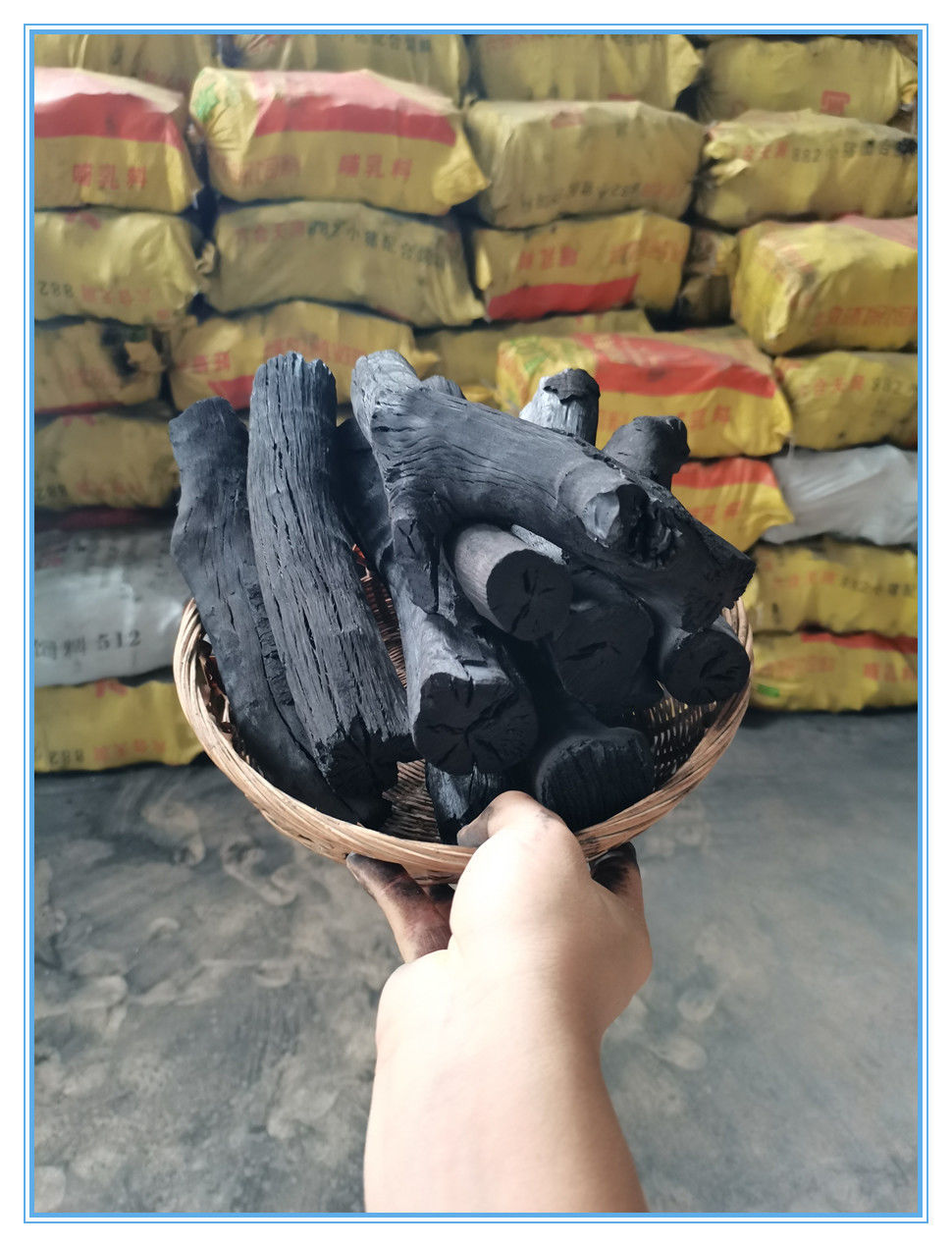 荔枝实木炭烧烤木炭家用烧烤炭户外室内取暖木碳环保炭无烟炭批发