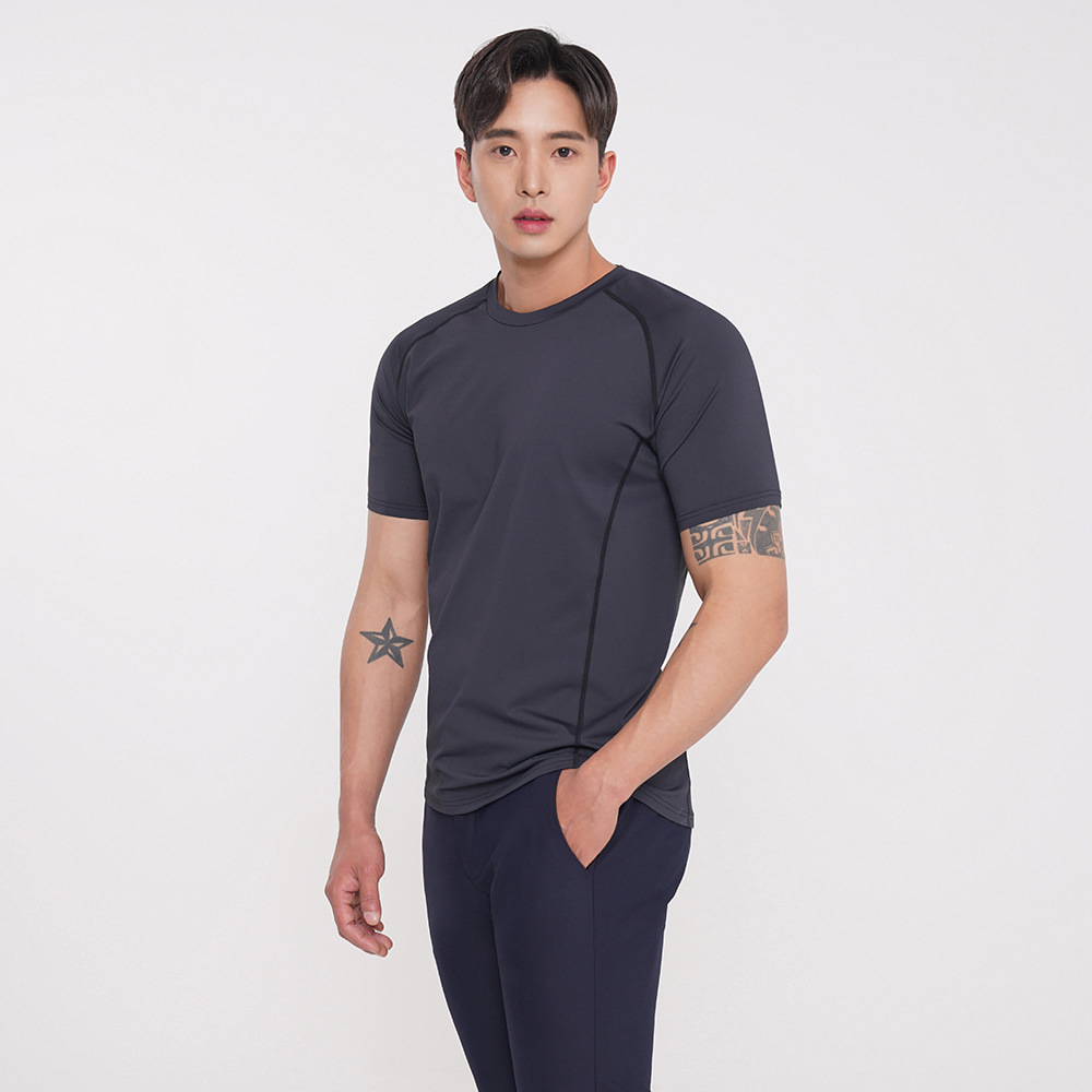 New Men's Slim Fit and Quick-Drying Training Long Sleeve T-shirt Sports Fitness Breathable Yoga Clothes