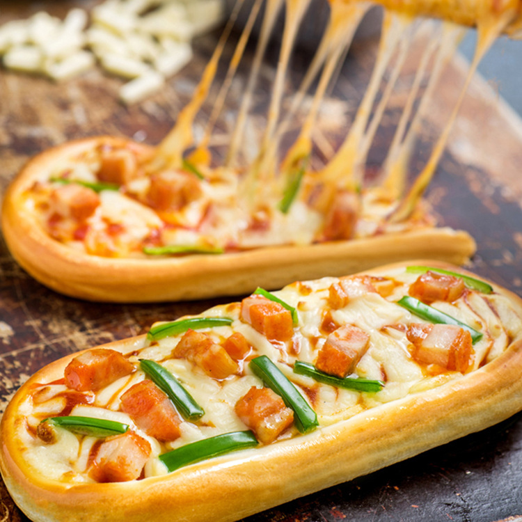 微波芝士船奥尔良鸡肉培根香肠披萨早餐速食半成品加热即食便利店