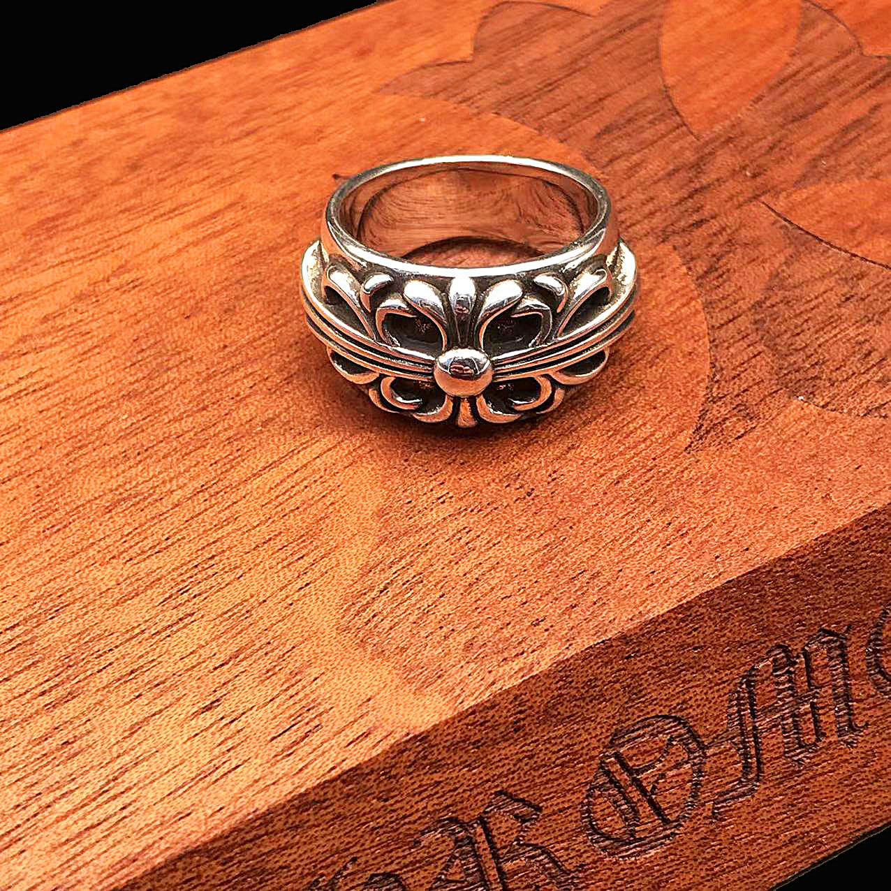 ch潮牌古风克罗心戒指中号keeper守护者守望十字架复古朋克嘻哈