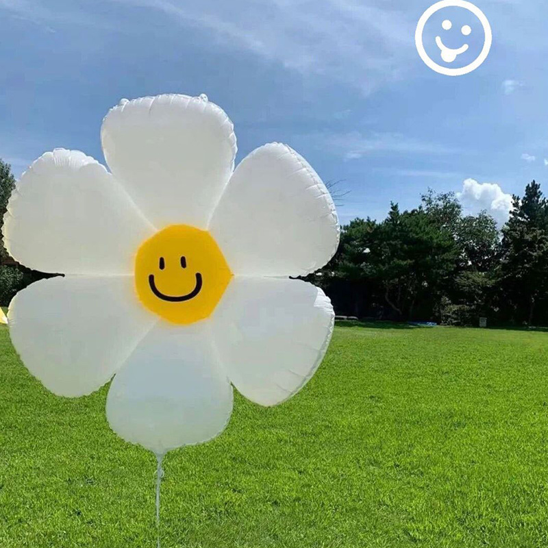 韩版ins风笑脸菊花铝膜气球 雏菊白色鸡蛋花儿童生日派对摆拍道具