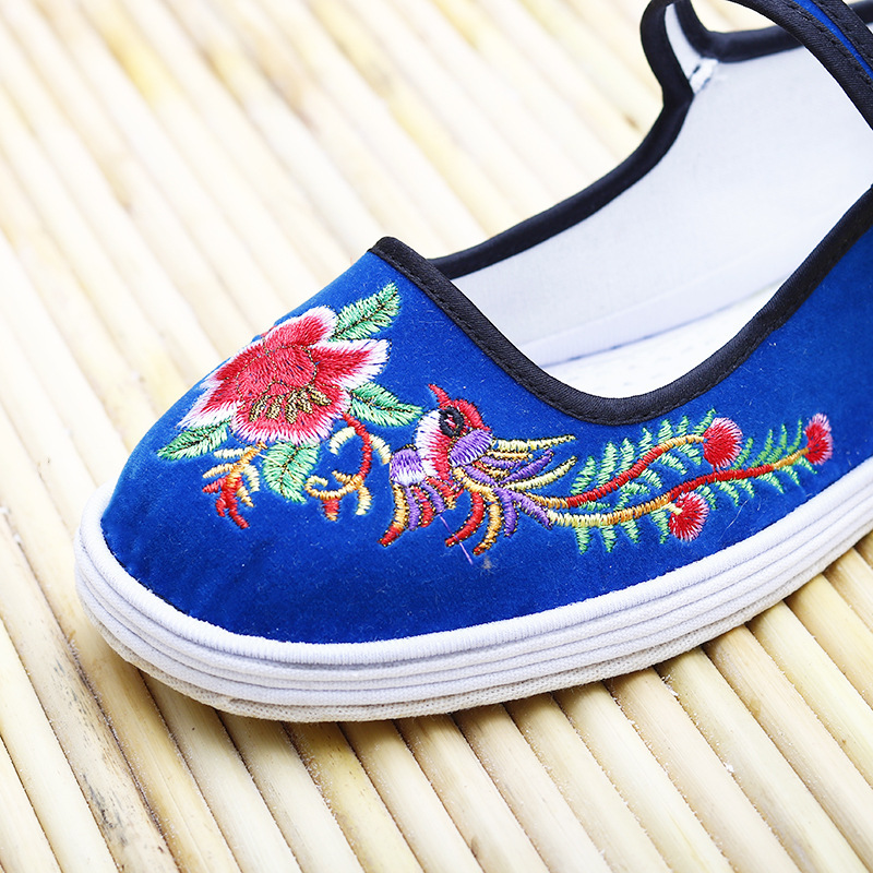 纯布底千层纳布底女士绣花鞋手工上线刺绣妈妈鞋方口平底黑布鞋子