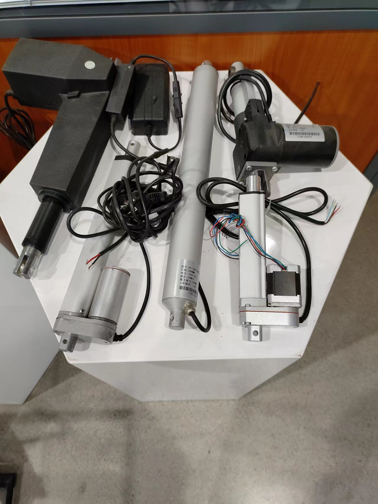 液压缸电动推杆