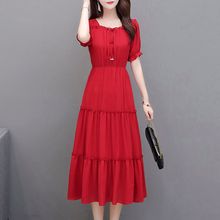 红色裙子2023年新款夏天收腰显瘦蛋糕裙中长款方领短袖纯色连衣裙