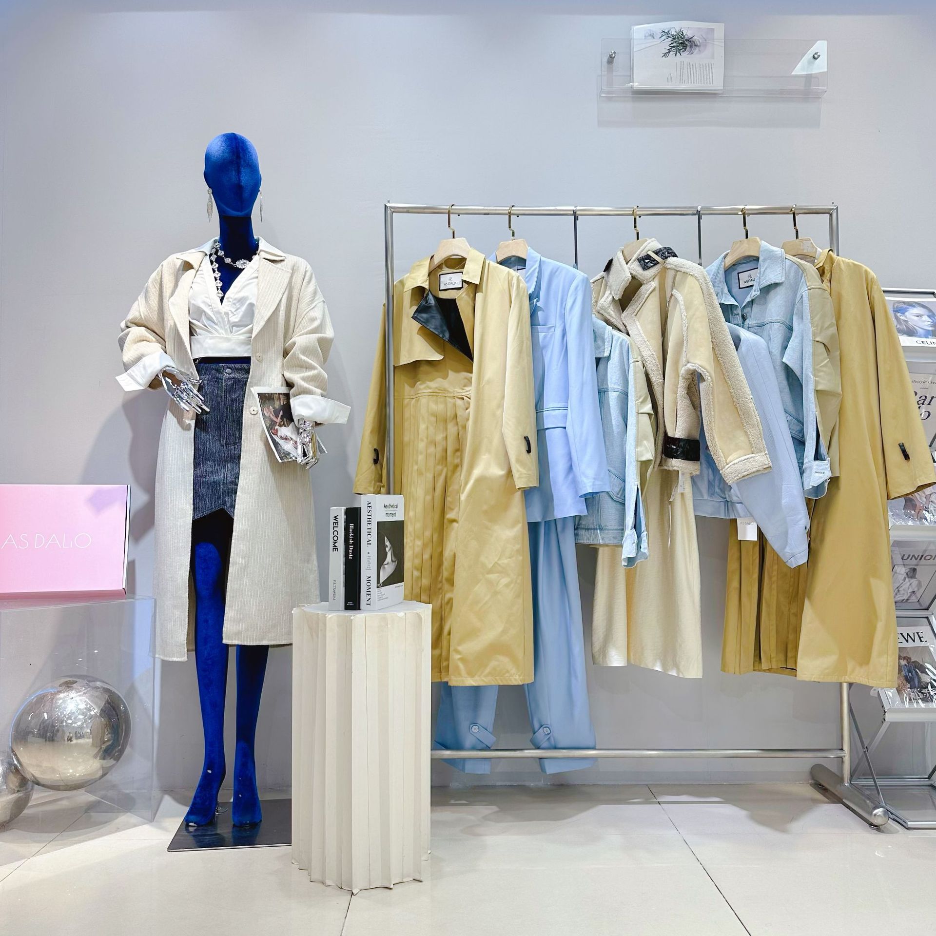广州十三行档口新品秋冬季品牌女装撤柜批发马克华菲实体店衣服