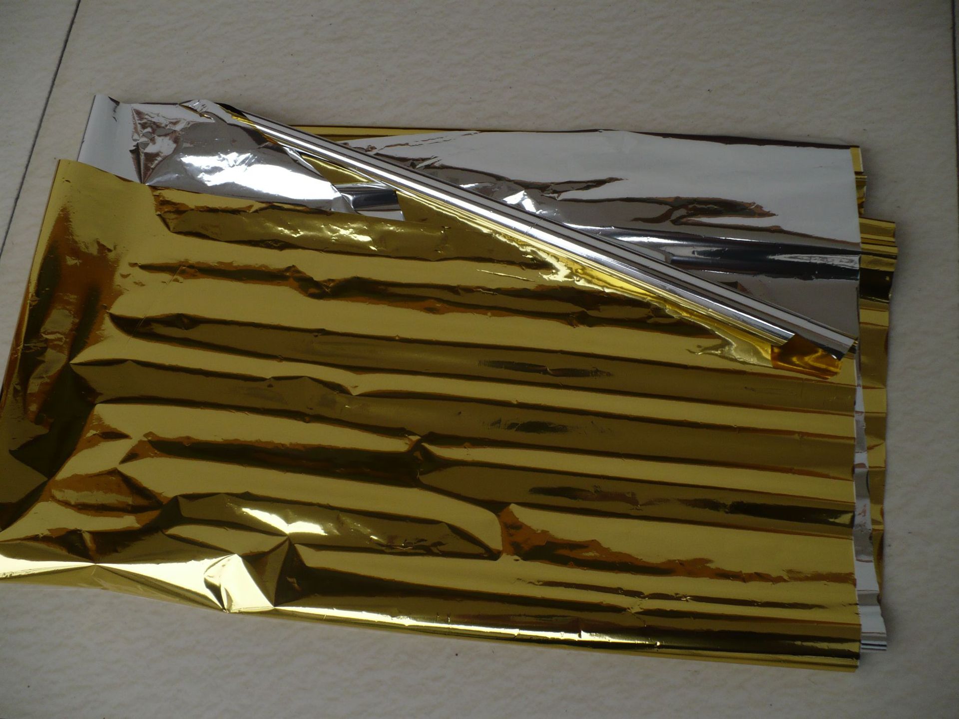 24k金箔大红草绿加厚塑料纸镜面箔膜双面彩箔膜圣诞工艺品包装