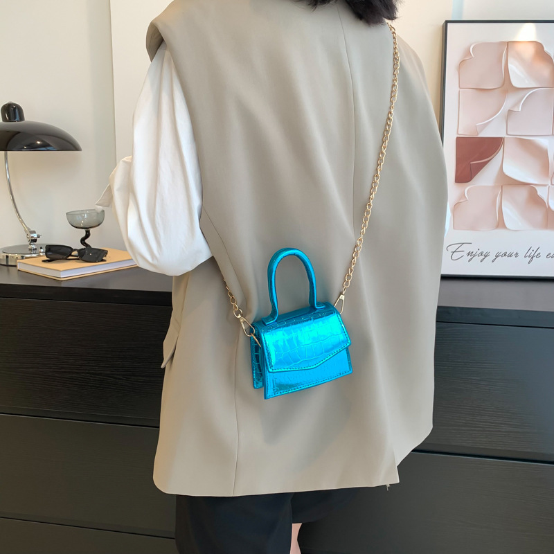 Fashion Fashionable Small Square Bag 2022 New Autumn Solid Color Women's Bag Simple Fashion Chain Crossbody Shoulder Underarm Bag