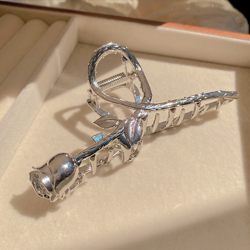 玫瑰花鲨鱼夹高级感银色抓夹大号金属发夹女后脑勺发卡夹子头饰品
