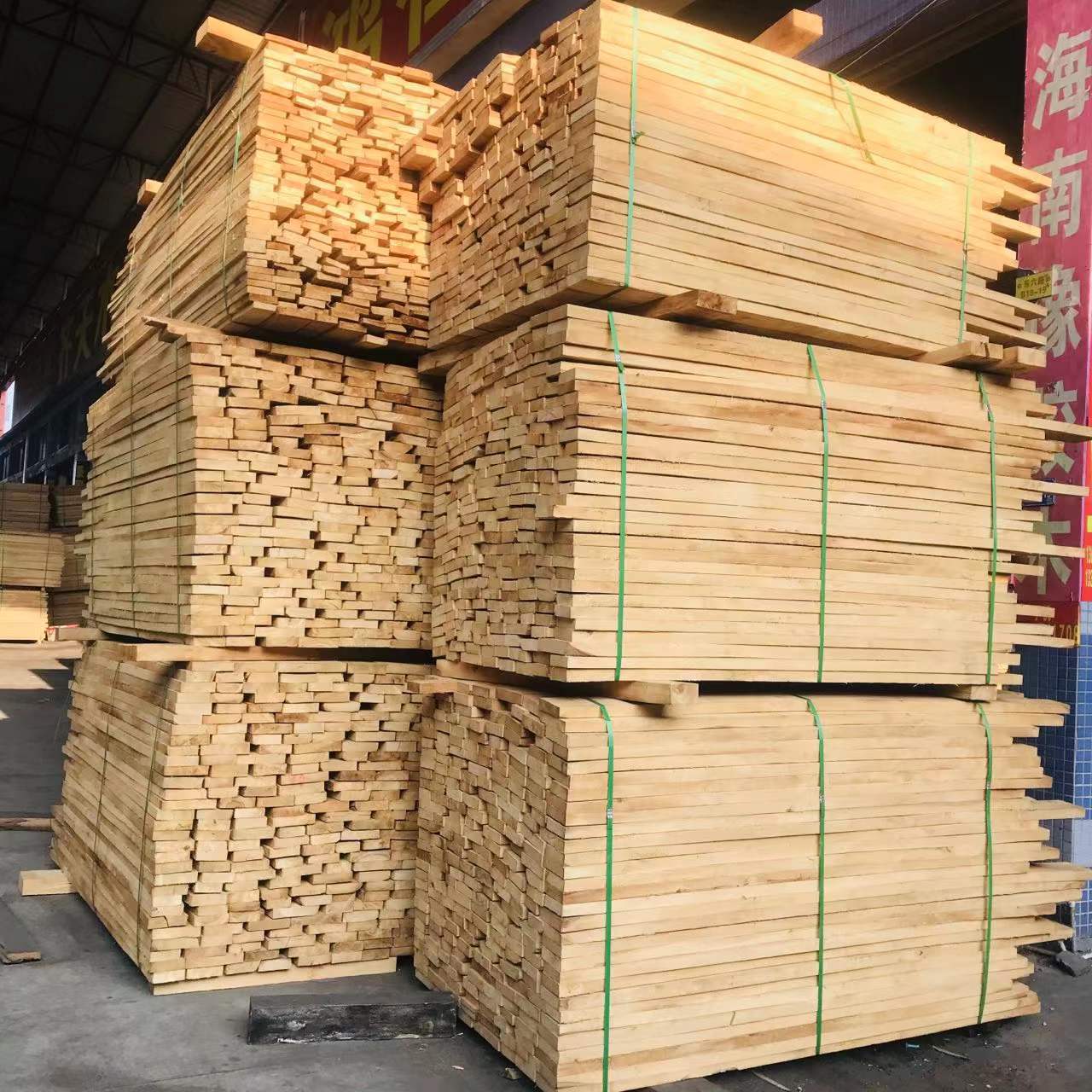 工厂直供海南橡胶木自然板材家具实木木板材木工板毛料全国批发