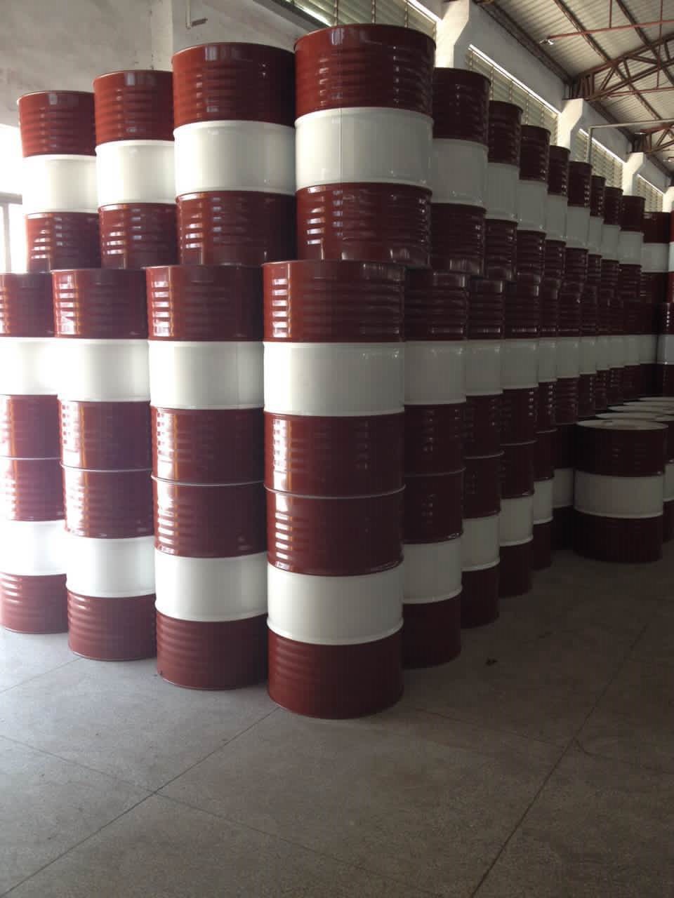 八九成新旧铁桶二手润滑油桶化工桶汽油桶柴油桶200l翻新