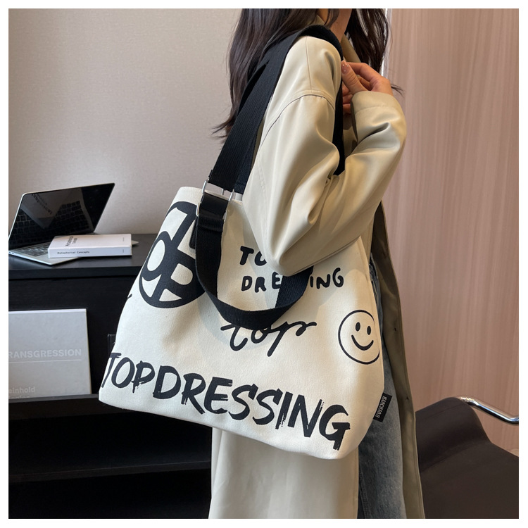 Korean Letter Printing Dongdaemun Smiley Face Canvas Bag 2023 New Tote Mummy Bag Large Capacity Shoulder Bag