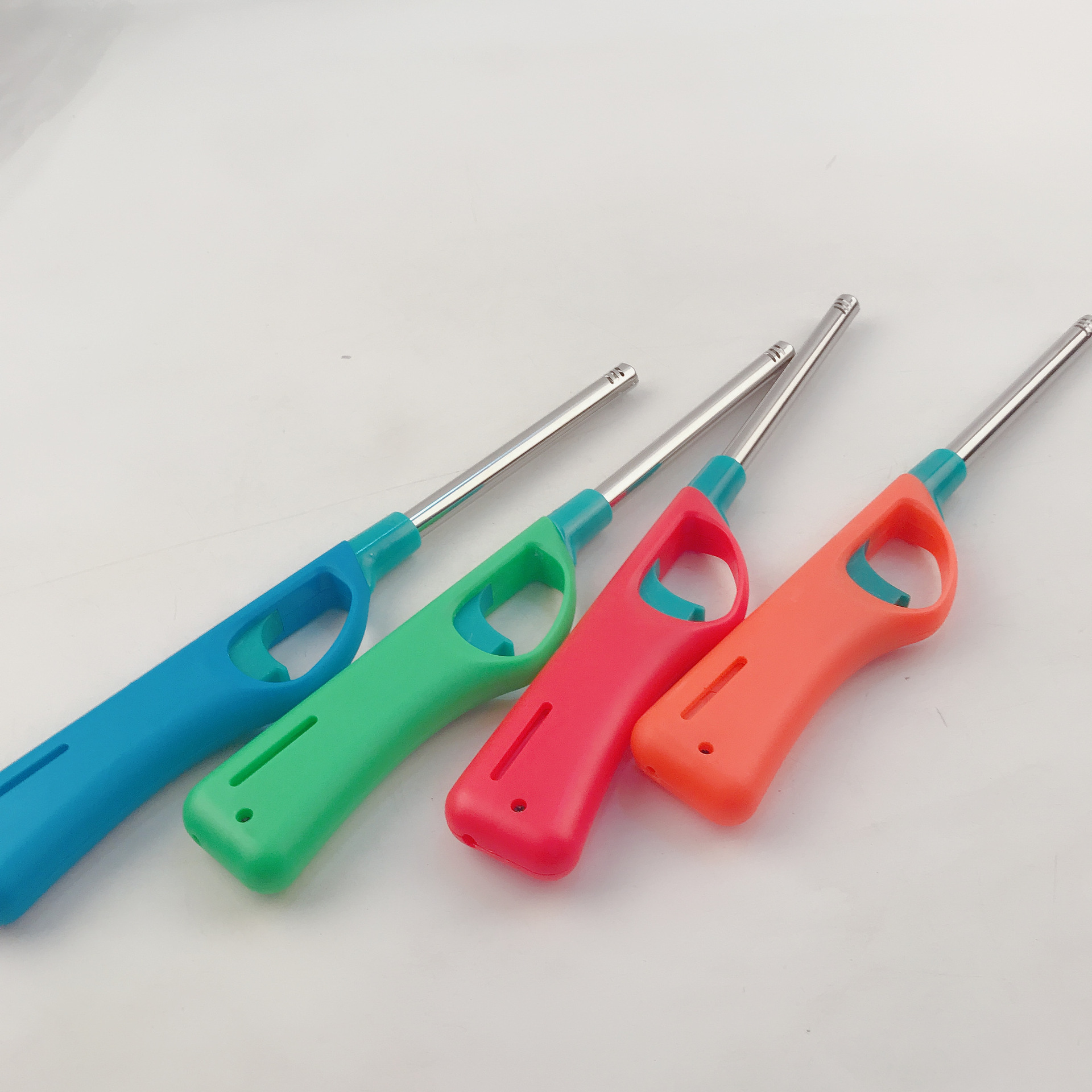 新款礼品长嘴打火机点火器两元店地摊货源打火机百货批发