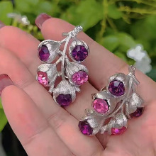 中古小众设计耳环紫藤花耳环粉色莱茵石镀老银耳钉葡萄甜美紫色花