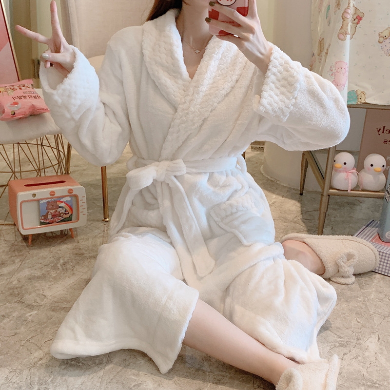 法兰绒睡袍女秋冬长款睡衣裙系带浴袍加厚保暖珊瑚绒性感白色晨袍