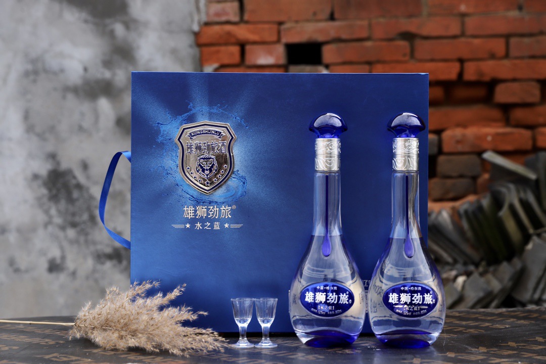 雄狮劲旅系列【雄狮劲旅之水之蓝】浓香型白酒一件代发货源稳定
