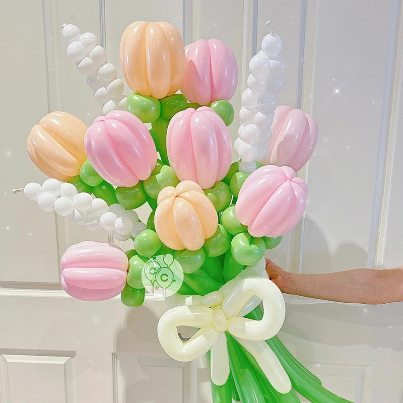 风很大的软妹长条气球花束朵ins彩色diy小红书郁金香花束材料