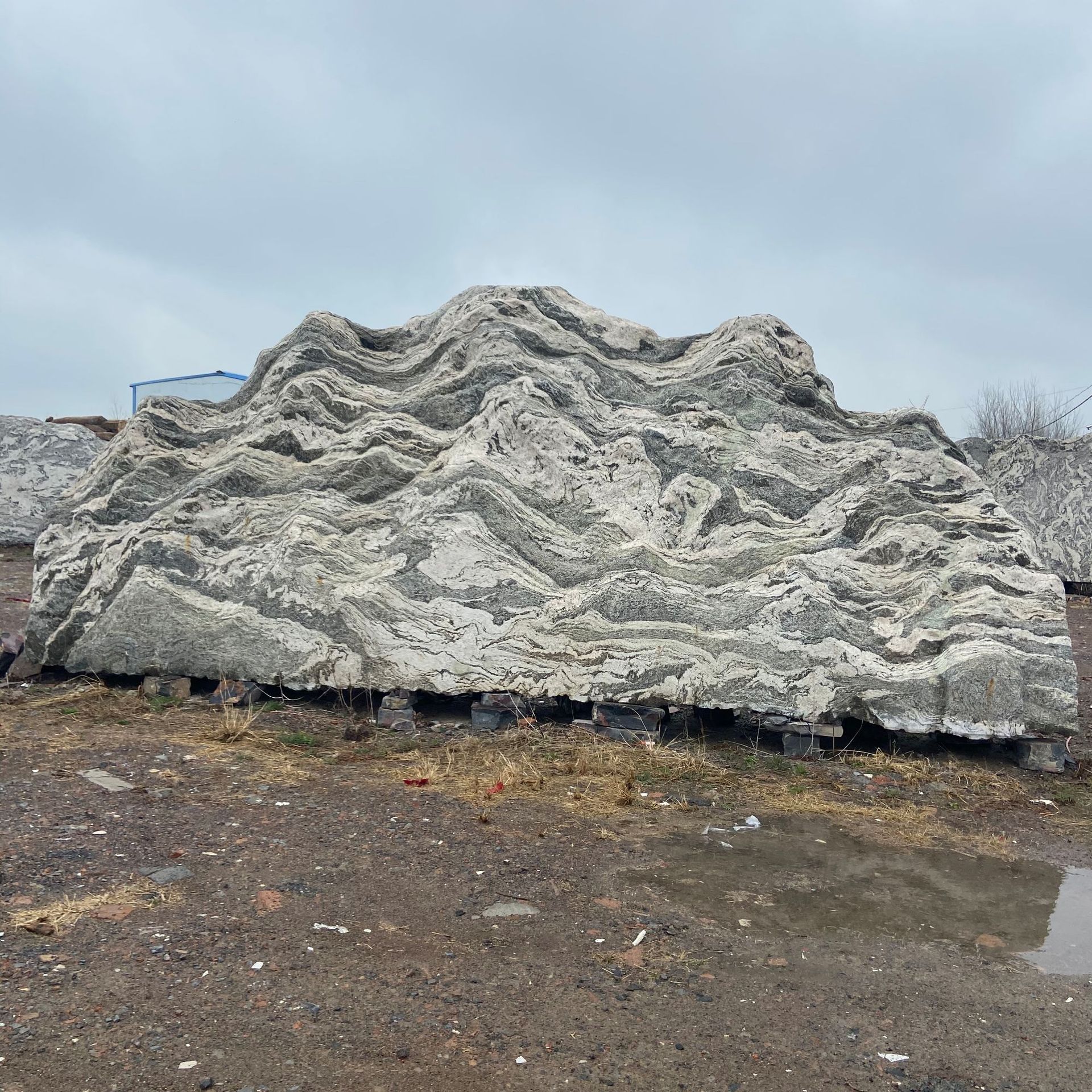 厂家供应雪浪石切片泰山石切片公园泰山石刻字门碑石刻字石泰山石