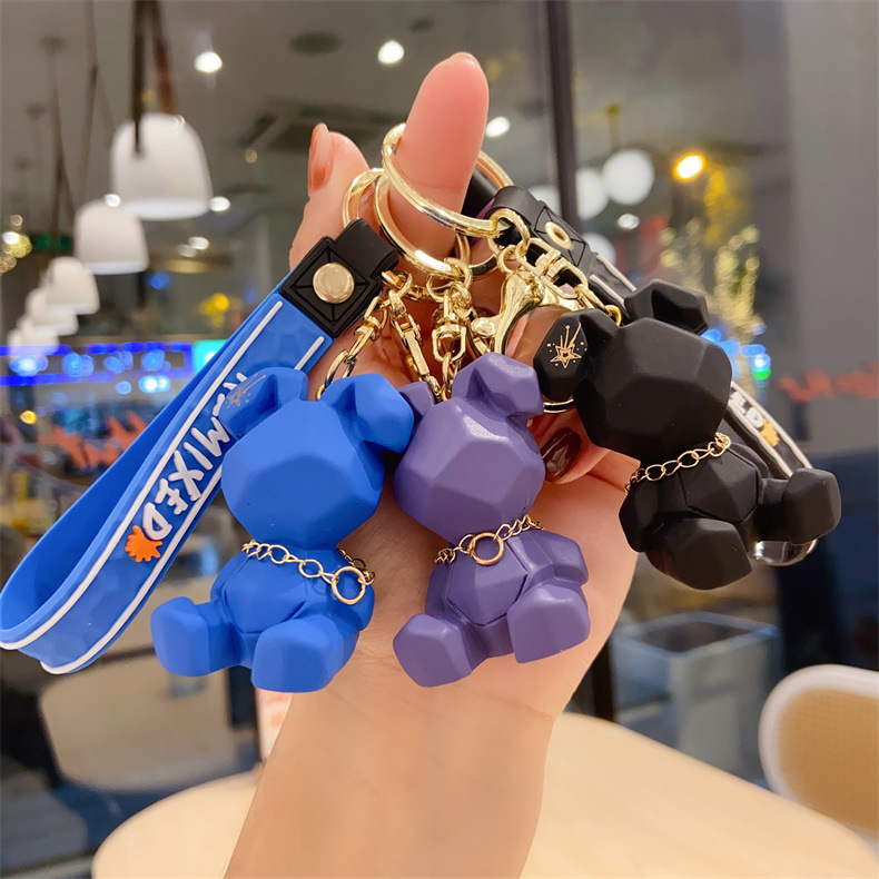 Creative Geometric Cut Face Mua Rabbit Keychain Female Doll Cartoon Resin Car Key Chain Bag Pedants Hangings