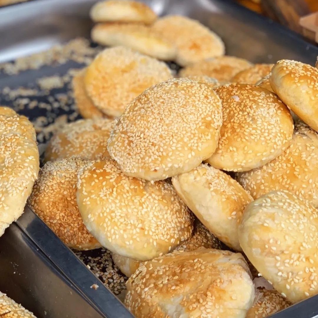 苏州特产金麦黄蟹壳黄烧饼风味人间推荐平江路葱油咸味或甜味5个