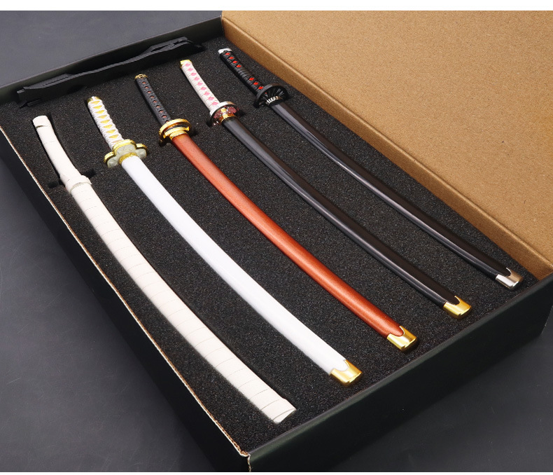 鬼灭之刃手办 五小强武器礼盒装 灶门二代我妻嘴平武器模型套装