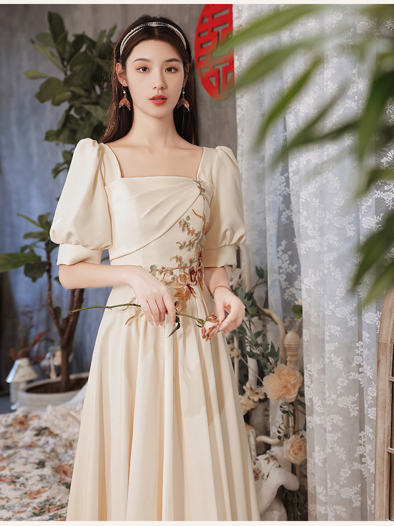 中式伴娘服2022春夏新款中式婚礼伴娘礼服姐妹团秀禾服汉服婚礼女