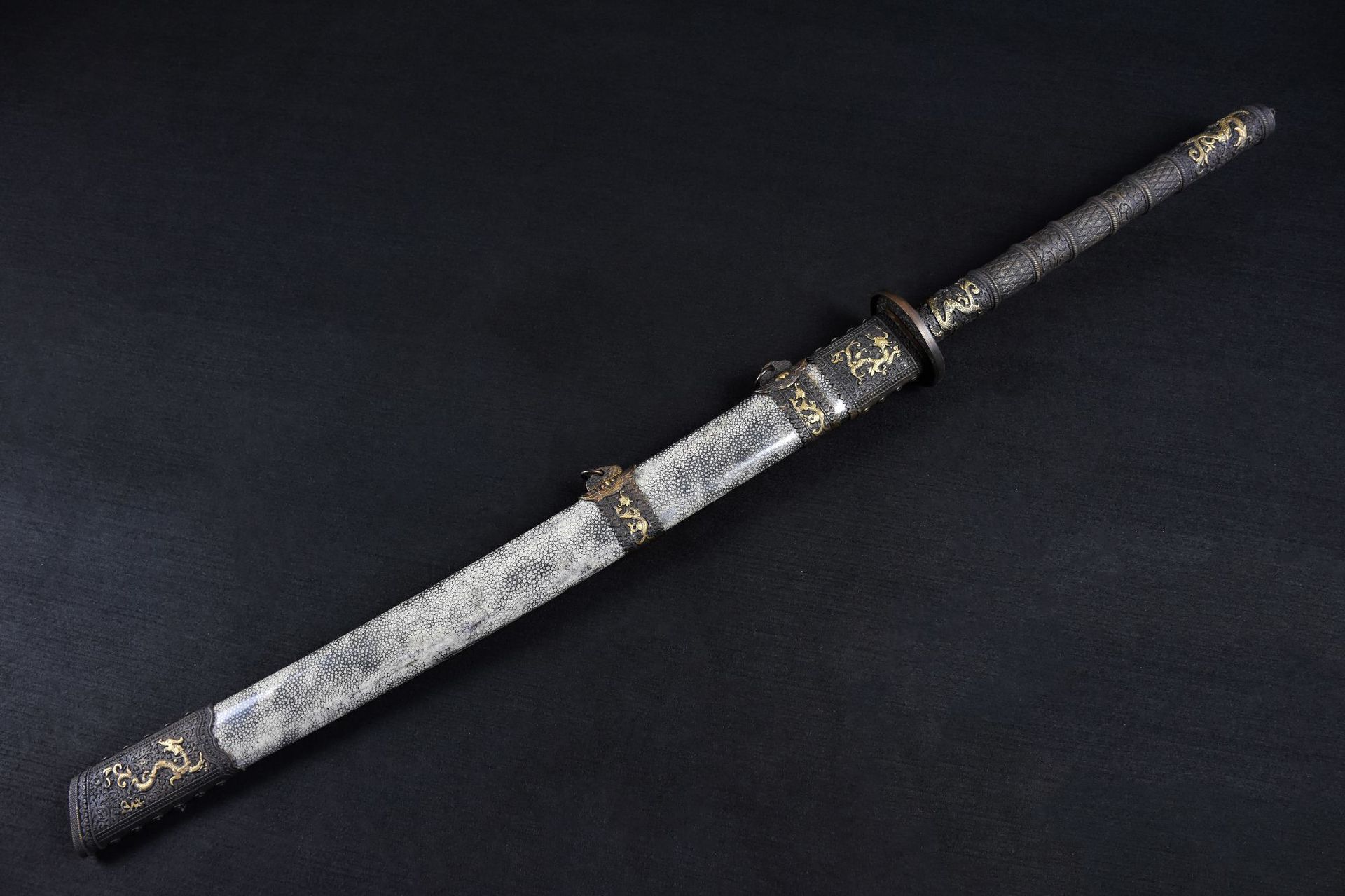 龙泉华影刀剑花纹钢一体双手刀手工锻打送礼康熙战刀剑宝剑未开刃