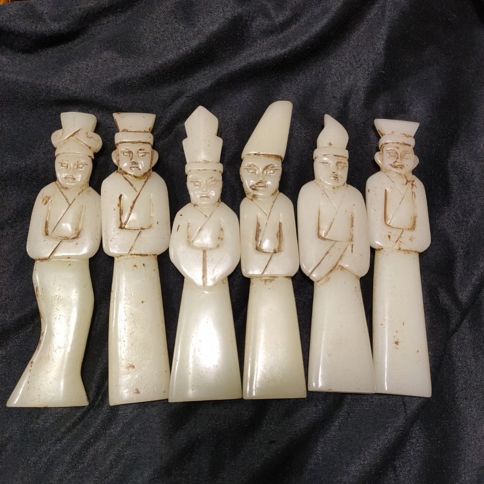 主营产品:玉器;工艺礼品;仿古字画;玉料手镯;仿古铜器