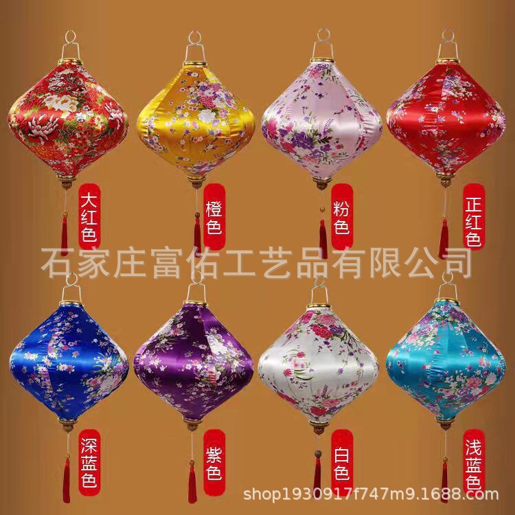 New in Chinese Antique Style National Fashion Lantern Diamond Satin Color Shaped Lantern Outdoor Rainproof Vietnam Lantern Wholesale