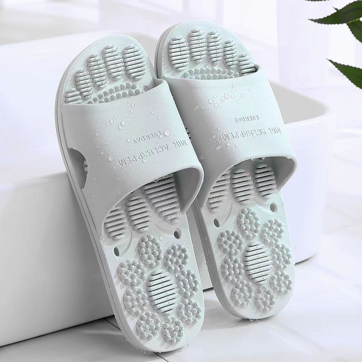 2023 New Home Bathroom Non-Slip Massage Slippers Indoor Slippers Supermarket Hotel Men and Women Couple Sandals