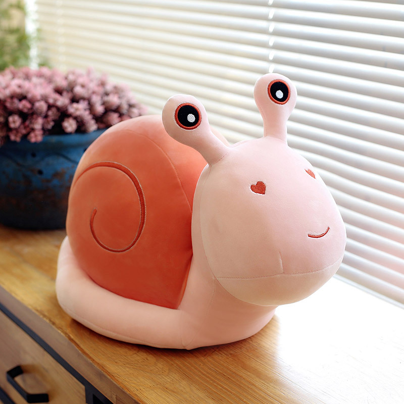 外贸卡通毛绒玩具女生玩偶床上陪睡抱枕布娃娃生日礼物可爱小蜗牛