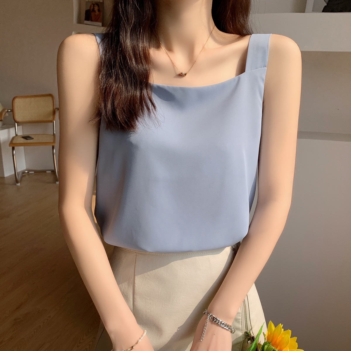 方领吊带背心女2021夏季雪纺宽松黑白色内搭外穿无袖打底衫上衣