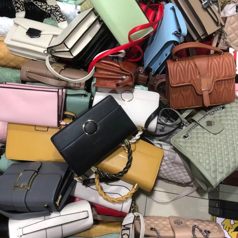 外贸尾单单肩女包混批地摊尾货跨境包包女杂款斜挎包批发清货066