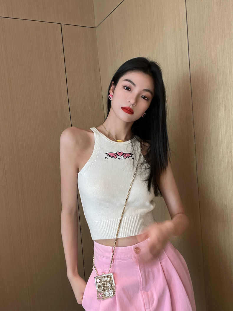 2023夏季新款夏日甜心辣妹爱心天使刺绣百搭上衣露腰小背心女