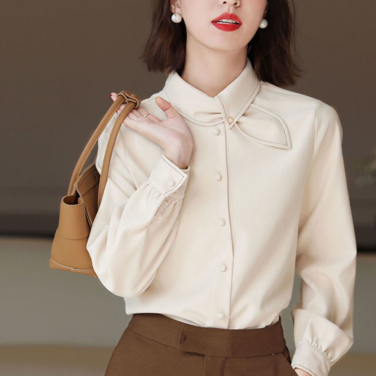 2022秋装新款衬衫女长袖洋气小衫韩版百搭宽松衬衣早秋女人味上衣
