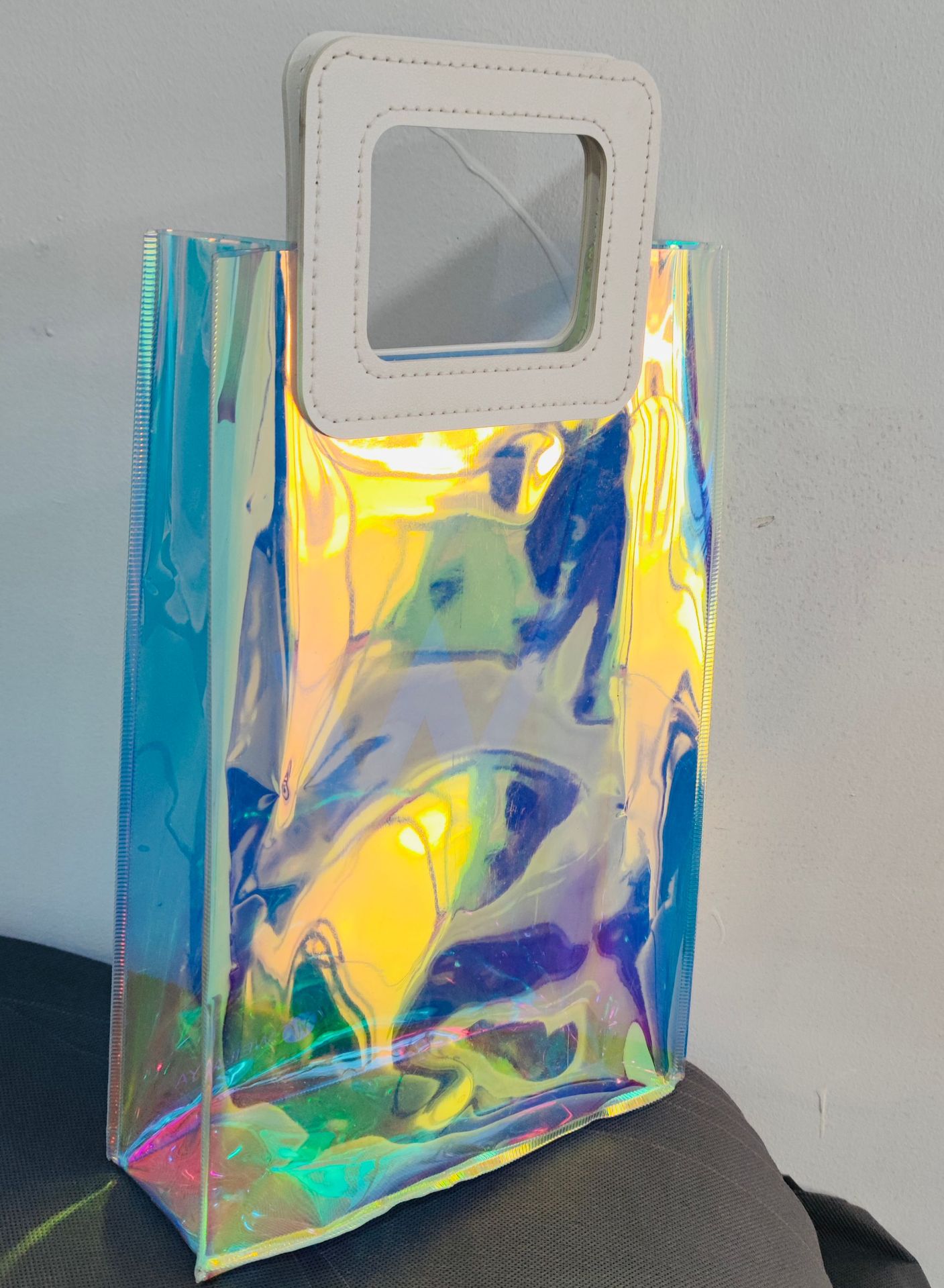 定制闪亮炫彩幻彩变色手提袋 彩色透明果冻包 pvc膜服装购物袋